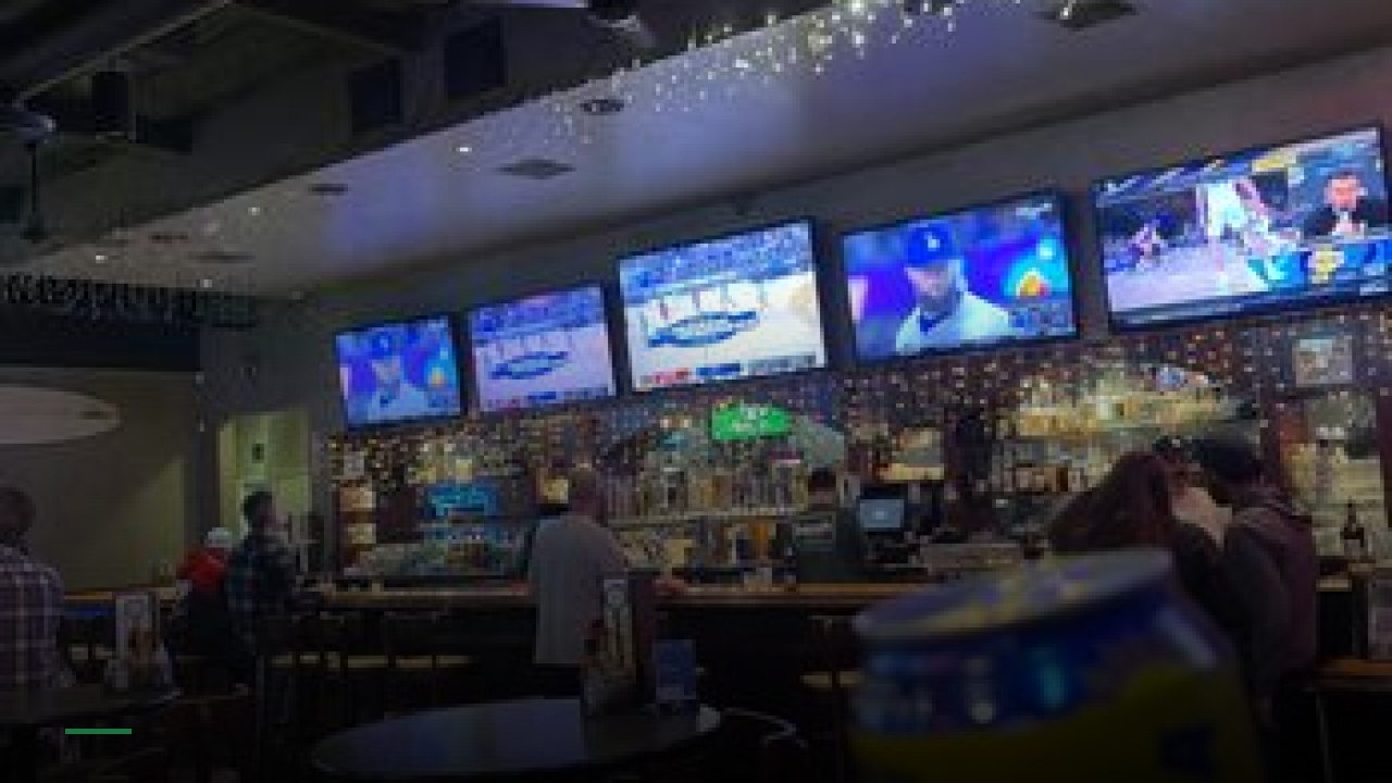 The Bench Sports Bar & Grill - Sports Bars in Long Beach