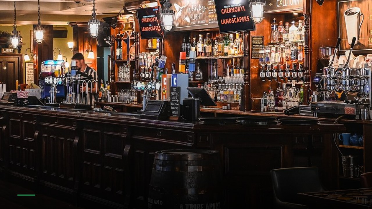 The Black Bull - Sports Bars in Edinburgh
