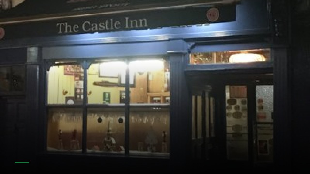 The Castle Inn - Sports Bars in Cork