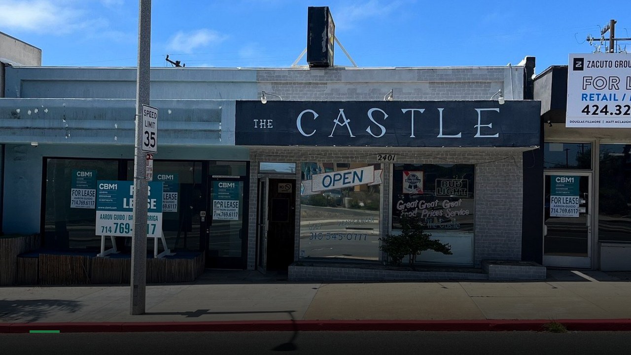 The Castle Sports Bar and Grill - Sports Bars in Long Beach