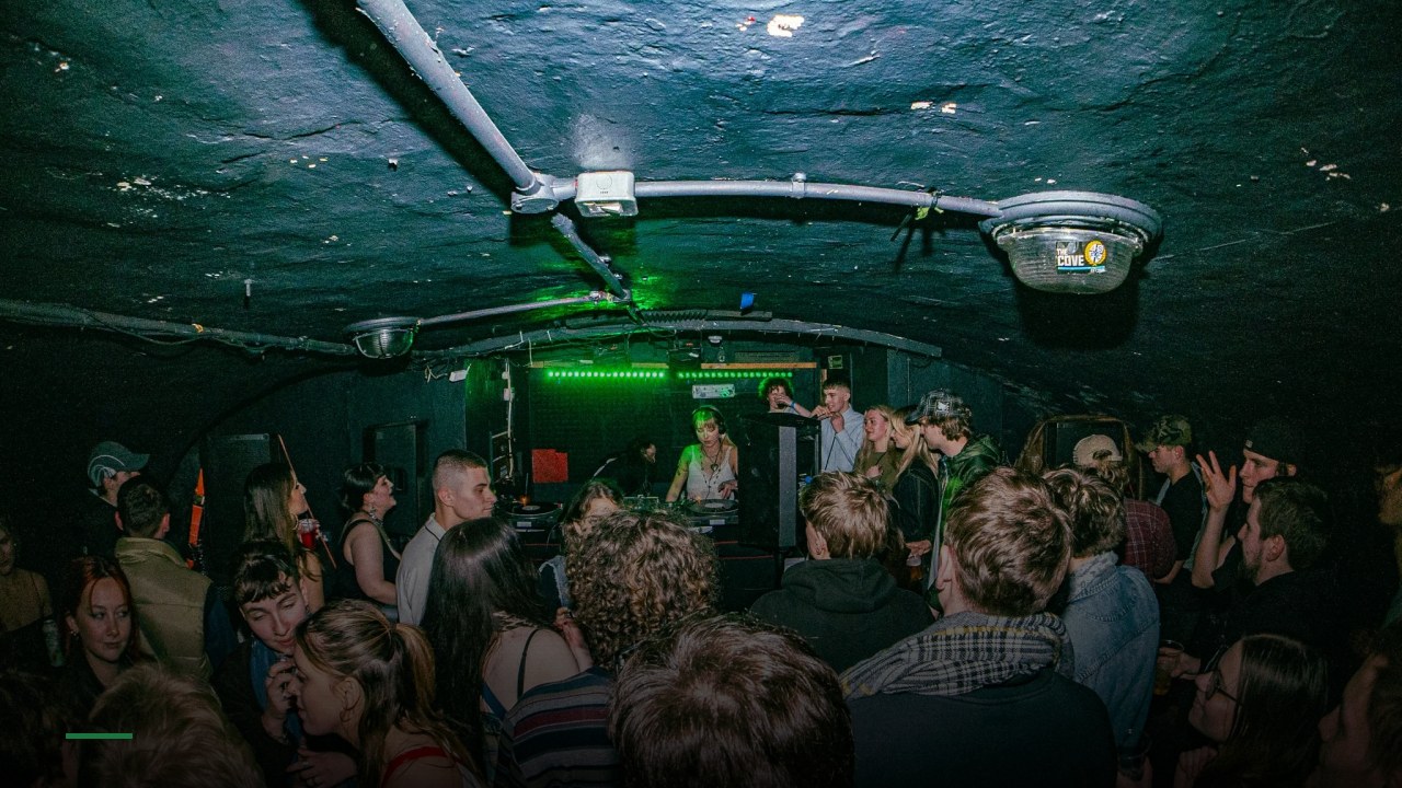 The Crown Bar And Venue - Sports Bars in Bristol