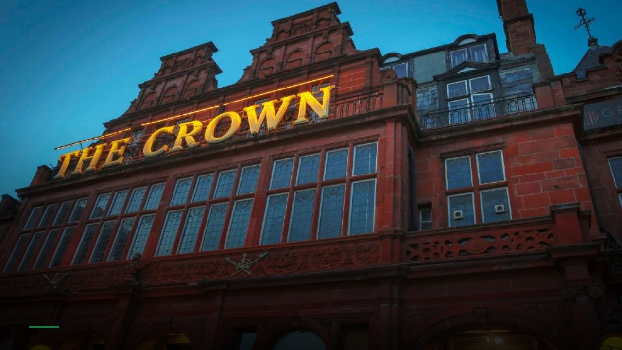 The Crown - Sports Bars in London
