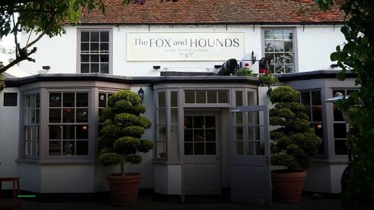 The Fox & Hounds - Sports Bars in Wolverhampton