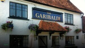 Watch UFC at The Garibaldi in Luton