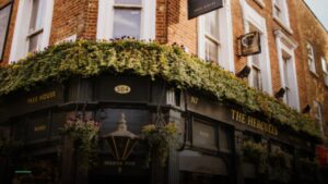 The Hercules- Holloway — Pubs in London
