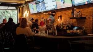Watch MLB at The Hurley Tap in Chicago