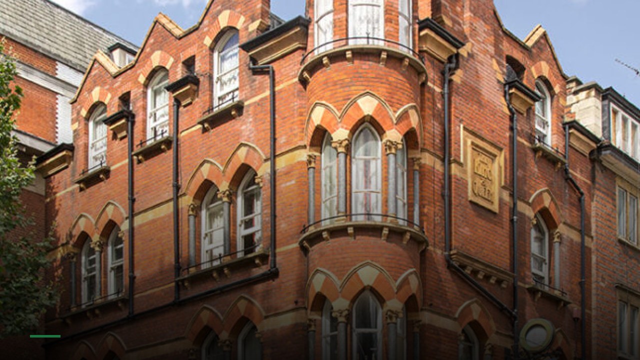 The King & Queen - Sports Bars in London