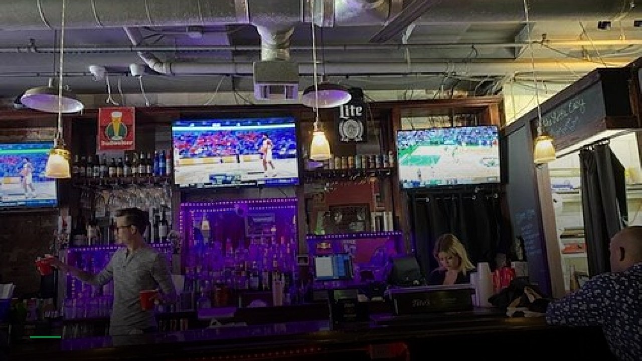 The Little Easy - Sports Bars in New Orleans