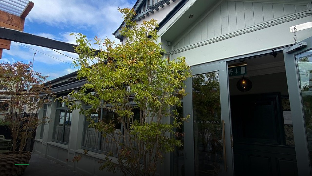 The Rendezvous - Sports Bars in Cork