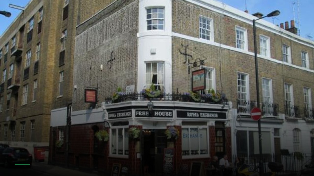 The Royal Exchange Pub - Sports Bars in London
