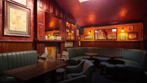 Watch UFC at The Shelbourne Bar in Cork