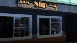 Watch MLB at The Slip Bar & Eatery - Redondo Beach in Long Beach