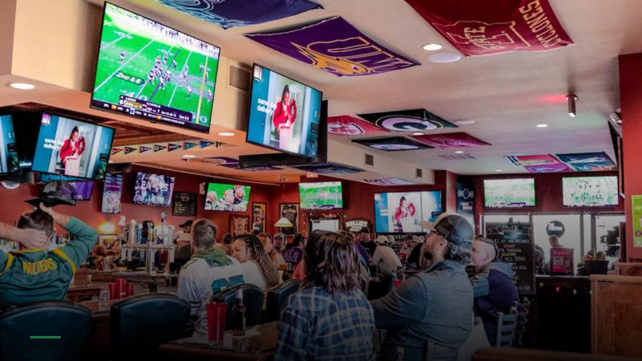 The Station On Ingersoll - Sports Bars in Des Moines