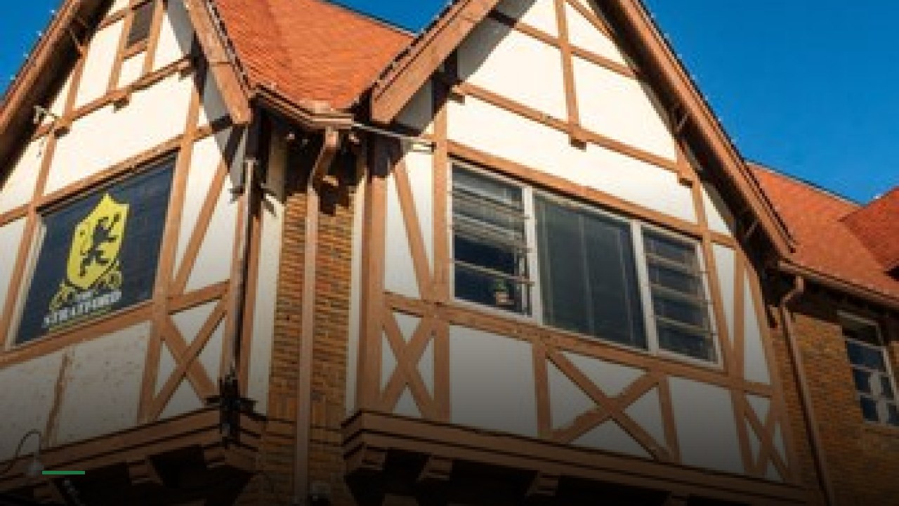 The Stratford Pub - Sports Bars in Atlanta