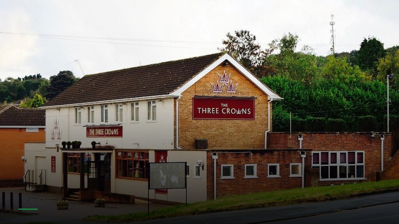 The Three Crowns Indian Restaurant and Bar - Sports Bars in Wolverhampton