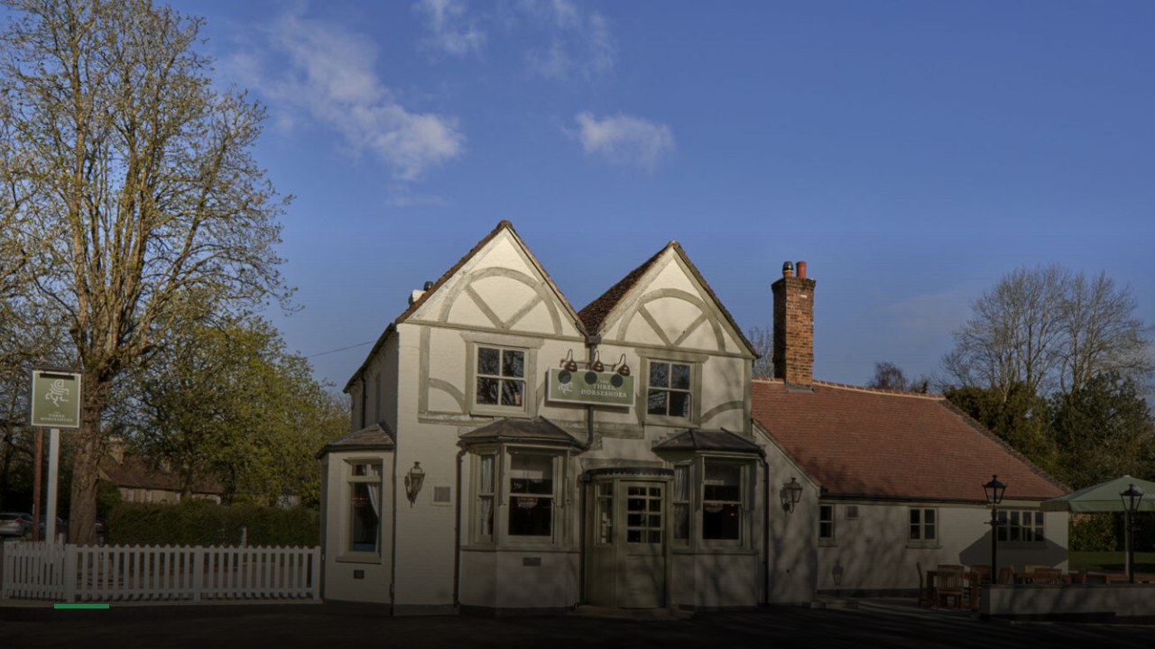 The Three Horseshoes - Sports Bars in Watford