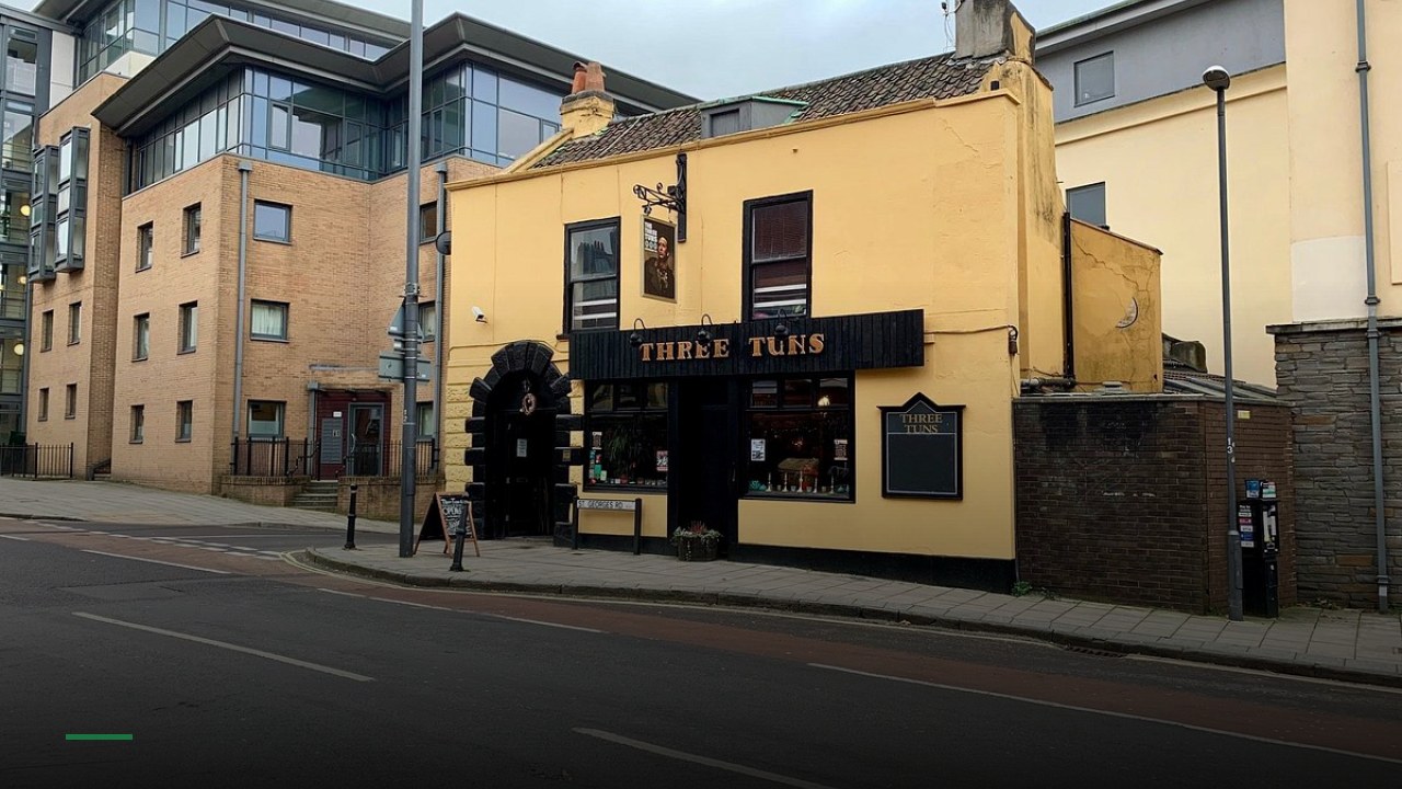 The Three Tuns - Sports Bars in Bristol