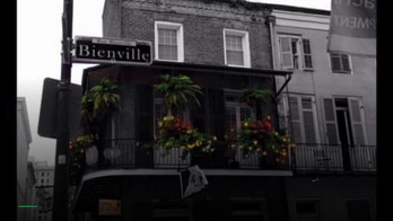 The Upper Quarter - Sports Bars in New Orleans