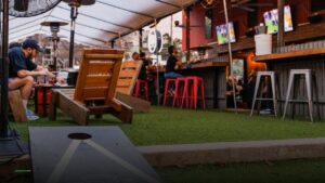 Toss Pizzeria & Pub — Sports bars in Austin