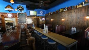 University Library Cafe — Sports bars in Des Moines