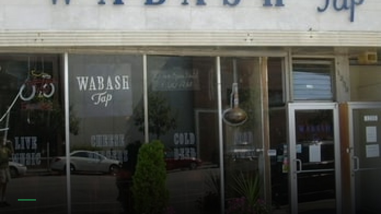 Wabash Tap - Sports Bars in Chicago