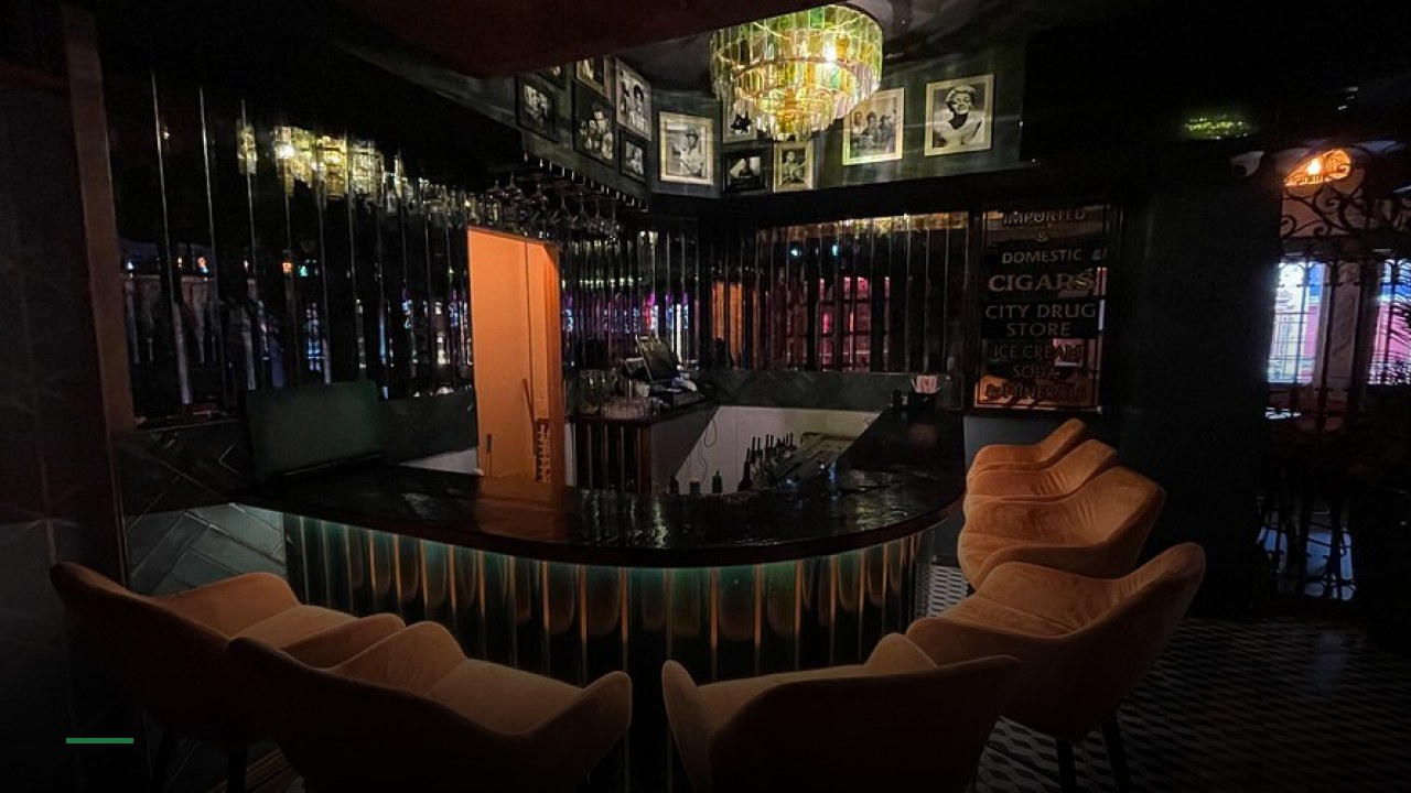 Walsh's Sports Bar - Sports Bars in Cork