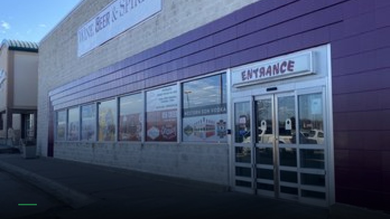 Wine Beer and Spirits Downtown - Sports Bars in Omaha